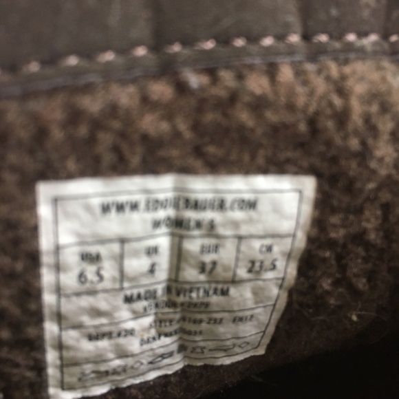 Boots - Picture 5 of 7